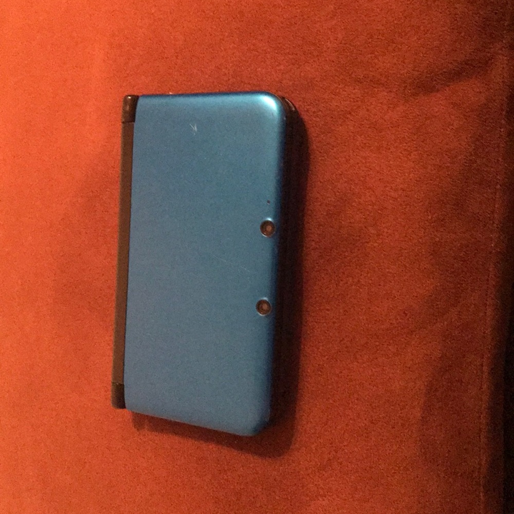 Nintendo 3ds xl blue